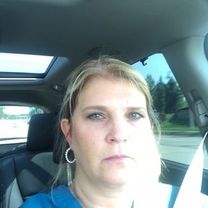 Meet your Posher, Shelly